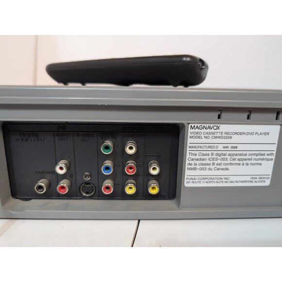 Magnavox CMWD-2206 DVD Player - Picture 5 of 6
